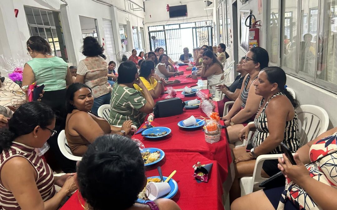 Almoço comemoração do dias das mães
